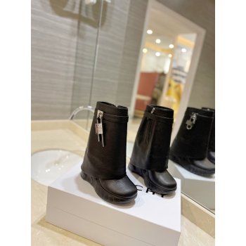 Shark Lock ankle boots